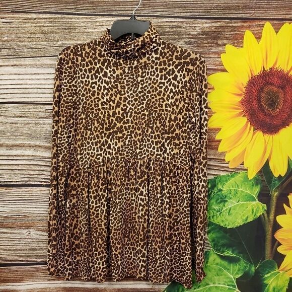 Motherhood Maternity Brown/Tan Animal Print Top - Picture 1 of 6